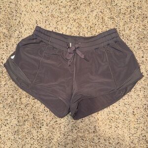 Lululemon hotty hot short